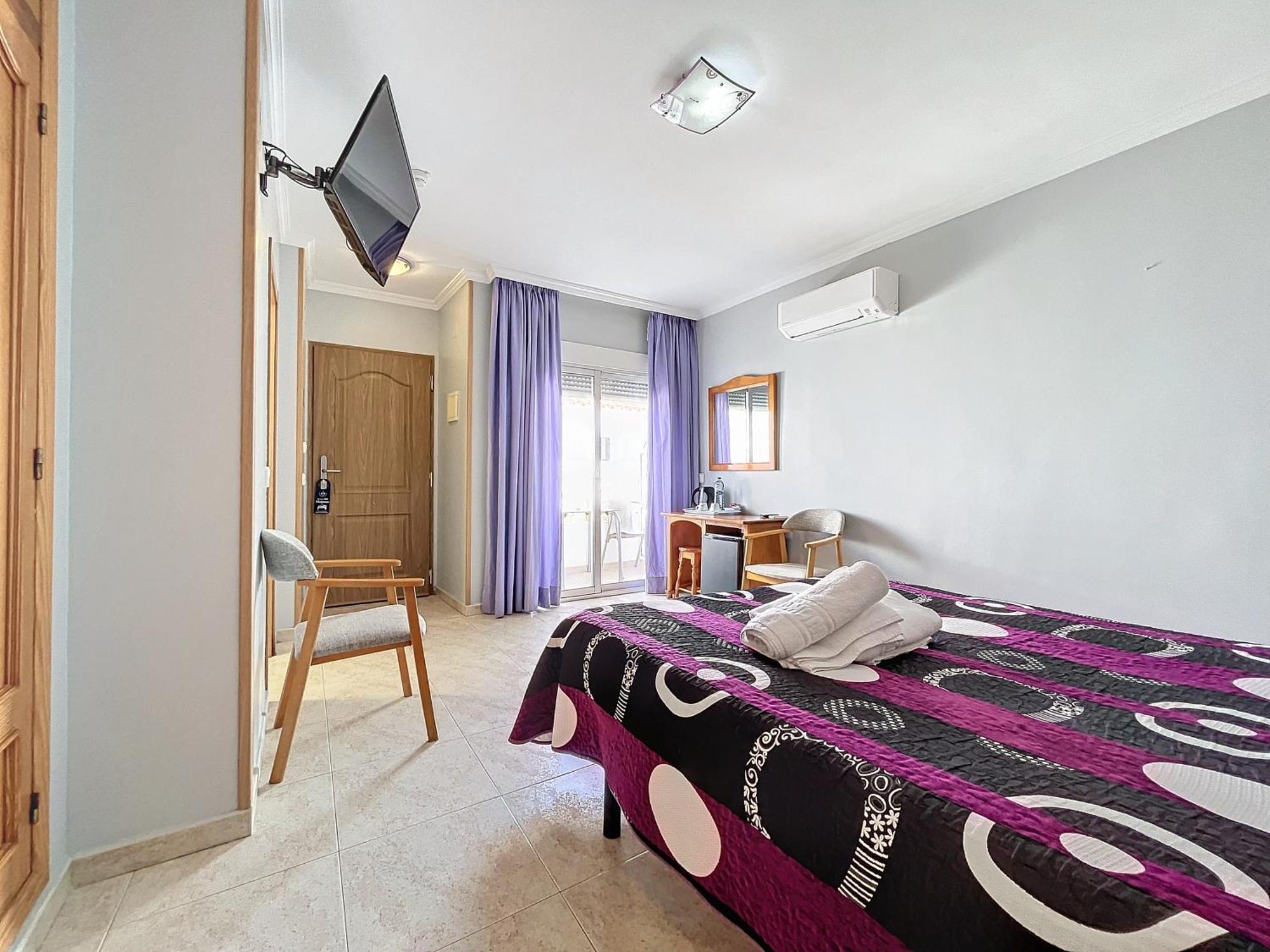 Hotel Noguera アルビール エクステリア 写真